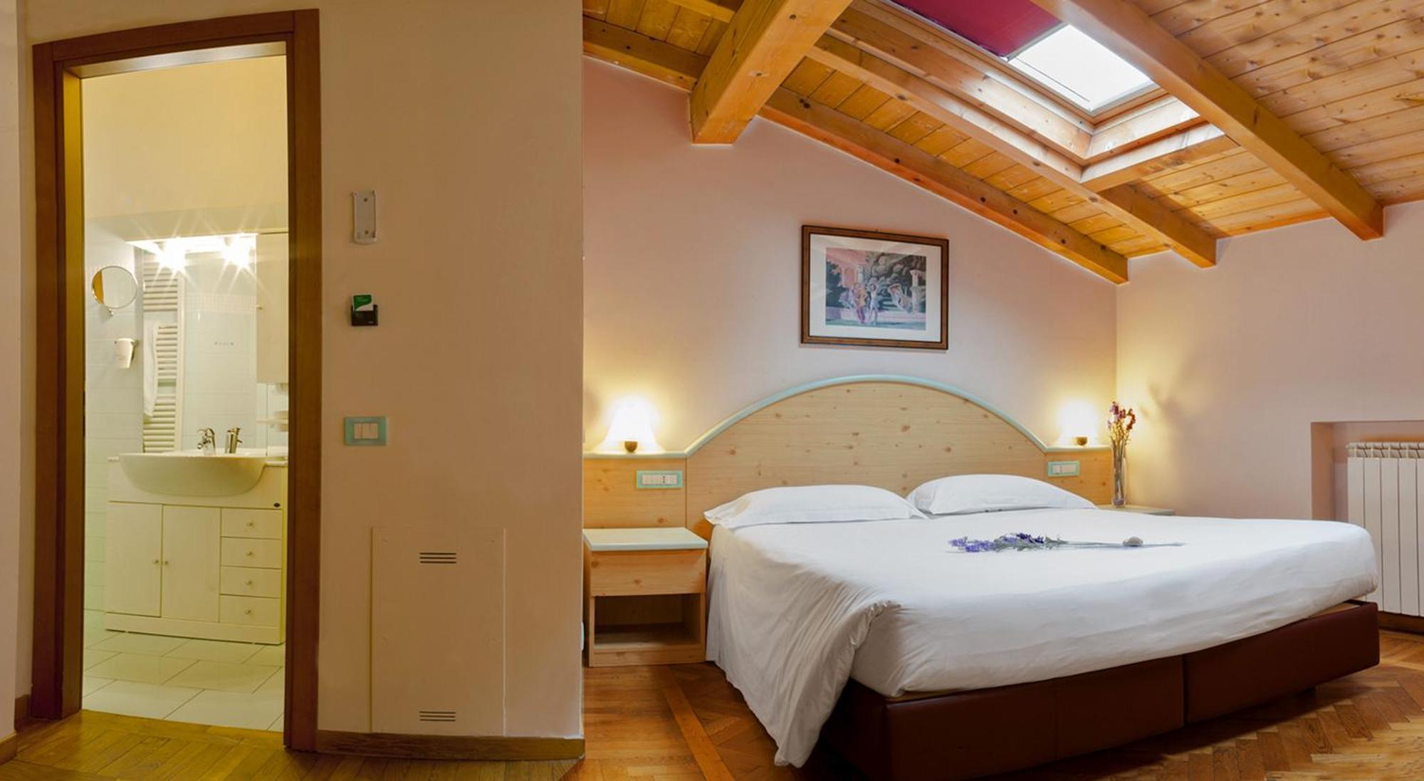 Hotel Touring Ferrara Phòng bức ảnh